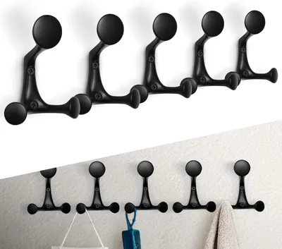 Image de 5 crochets muraux robustes pour manteaux, idéaux pour l'entrée et pour suspendre des vêtements.