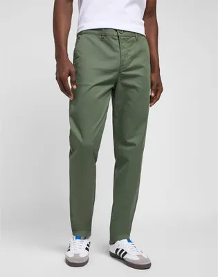 Produktbild von Lee Regular Chino Chinohose Grün 33 / 32 Mann Grün 33