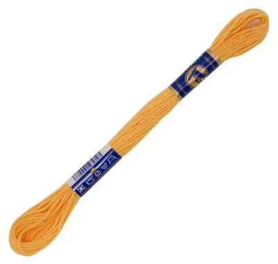 1 Docke Stickgarn 2g / Sticktwist 100 % Baumwolle Stickerei hellorange