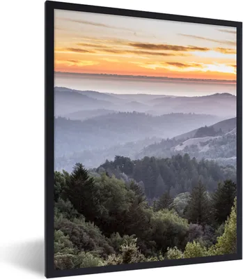 Produktbild von MuchoWow® Gerahmtes Poster Berge - Sonne - Wald - Landschaft 60x80 cm - Poster mit Schwarzem Bilderrahmen Wandposter Rahmen Foto Bilder - Premium - Wanddeko Wohnzimmer