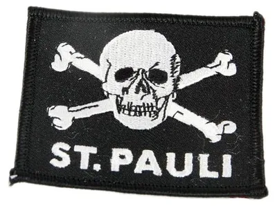 Produktbild von St. Pauli Aufnäher Totenkopf
