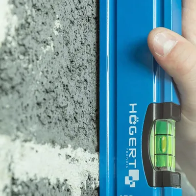 Produktbild von Högert Technik, Aluminium Wasserwaage 200 cm, 3 Libellen, HT4M020