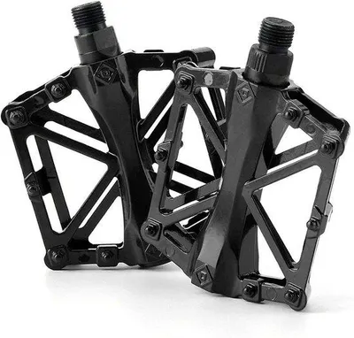 Immagine prodotto di Pedale da bicicletta in alluminio - leggero, robusto e antiscivolo - per MTB/BMX - 9/16 pollici.