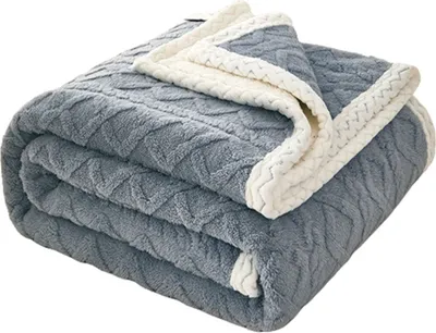 Produktbild von Wohndecke Sofaüberwurf – Weiche Plüschdecke für Gemütlichkeit, 150x200 cm – Ideal für Wohnzimmer
