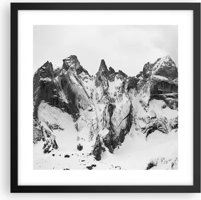 Produktbild von Gerahmtes Poster - Schwarzer Rahmen - Alpen Schnee Monochrom - 40x40 cm - Wand Bild - Wanddeko - Wandbilder - Kunstposter - Wandposter - Bilderrahmen - Bilder - Kunstdruck - P2BAC40x40-4405