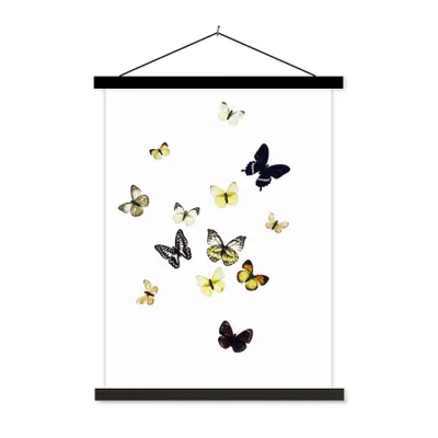 Produktbild von MuchoWow® Textilposter Schmetterlinge auf weißem Hintergrund 120x160 cm mit schwarzem Rahmen - Magnetischer