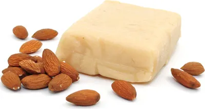 Produktbild von Lübecker Marzipan Rohmasse, 1kg mit 35% Mandelanteil