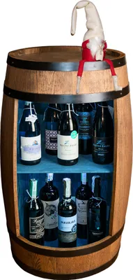 Image de CREATIVE COOPER Bar à tonneaux en bois avec nain de Noël - étagère rustique pour tonneaux à vin avec LED RGB, armoire de bar en bois massif, décoration de tonneaux pour le salon & décoration de Noël, hauteur 80 cm, place pour 40 bouteilles