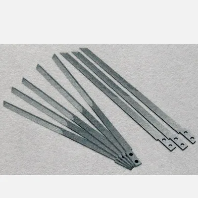 Produktbild von BULLMER 105935, Schneider, HSS-Messer, 10 Stück, präzise Schneidleistung, langlebig, für verschiedene Materialien geeignet.