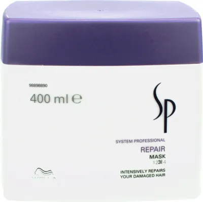 A product shot of a hair mask container.