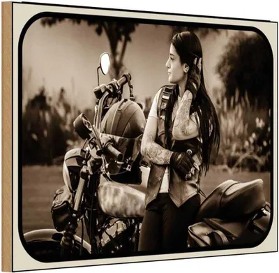Produktbild von vianmo Holzschild 20x30 cm Motorrad Bike Bildmotiv Girl Frau biker Pinup Auto Garage Werkstatt