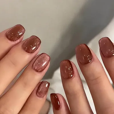 Produktbild von Künstliche Nägel French Press on Nails 24 Stück Kurze Eckig Braun Katzenauge Glitzer Acryl Full Cover zum Aufkleben