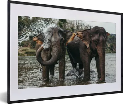 Produktbild von MuchoWow® MuchoWow® Gerahmtes Poster Elefant - Wasser - Fluss 60x40 cm - Poster mit zchwarzem Bilderrahmen - Schlafzimmer - Plakat in Rahmen - Drucken