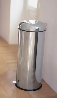 Abfalleimer Edelstahl Gebürstet mit Fußpedal in 5 verschiedenen Varianten von Graepel High Tech