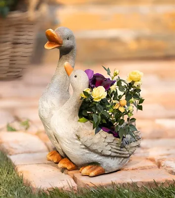 Produktbild von Pflanzer "Gänsepaar" aus Polyresin, wetterfest, Pflanztopf, Outdoor Blumentopf, Pflanzgefäß, Gartendeko für Außen