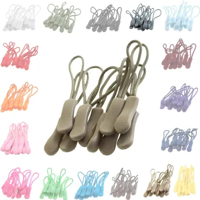 10 Zipper Schlaufen für Reißverschlüsse hellbeige