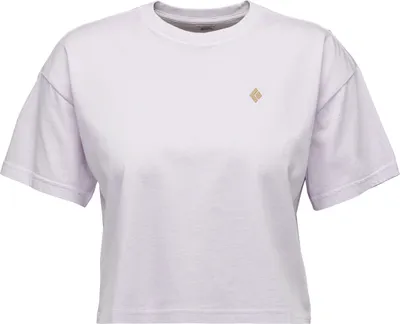 Weißes; kurzes Damen-T-Shirt von Black Diamond mit goldenem Logo auf der linken Brust.