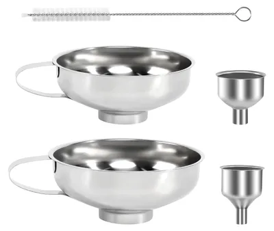 Produktbild von Edelstahl-Trichter Set - 4-teilig mit Reinigungsbürste - Zum Abfüllen von Öl, Zucker und Marmelade - 1 cm / 1,5 cm / 3,7 cm / 5,5 cm