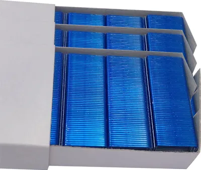Produktbild von Grün gefärbte Heftklammern, 3000 Nachfüllpackungen für Schreibtischhefter, 1000 pro Packung, insgesamt 3 Packungen, Büroheftklammern, Schulheftklammern