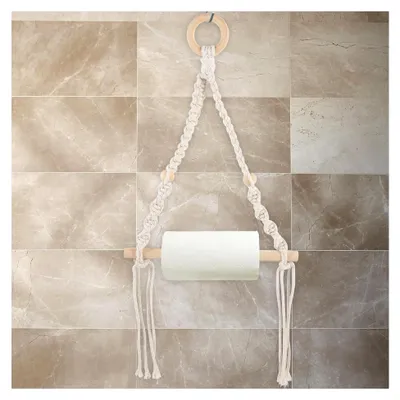 Produktbild von Wandmontierter Toilettenpapierhalter aus Baumwolle und Holz im Boho- und maritimen Stil für das Badezimmer
