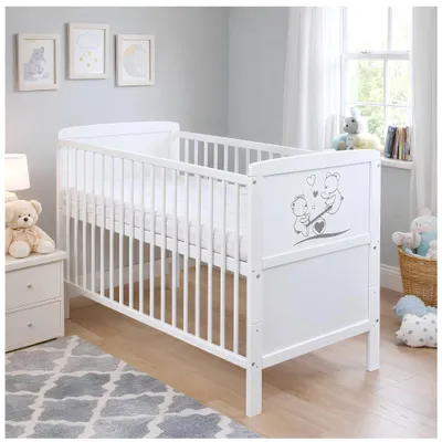 Produktbild von Baby-Delux Babybett Gitterbett Kinderbett 2in1 Luna Teddy Wippe 140x70 Beißschienen Weiß inkl. Matratze
