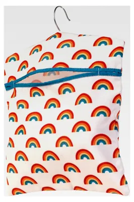 Produktbild von Wäscheklammer-Tasche in Regenbogenfarben, Haken zum Aufhängen, Aufbewahrung für bis zu 50 Klammern, Baumwollbeutel, tragbar, waschbar und platzsparend