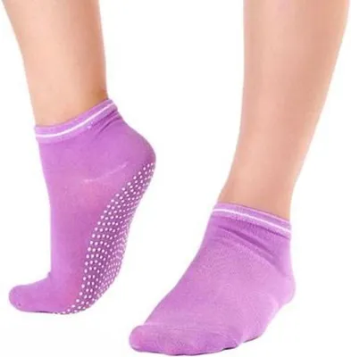 Obrázok produktu pre Go Go Gadget – protisklzové ponožky na jógu/fialové – vhodné aj na pilates/piloxing!