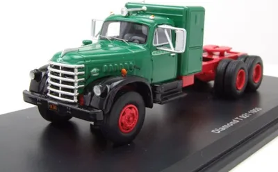 Produktbild von Neo Scale Models 64045 Diamond T 921 Zugmaschine 1955 grün 1:64