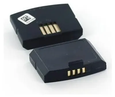 Two black batteries with gold connectors are shown on a white background.