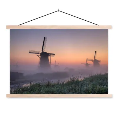 Produktbild von MuchoWow® Textilposter Mühle - Niederlande - Nebel 60x40 cm mit holzfarbenen Rahmen - Bilder