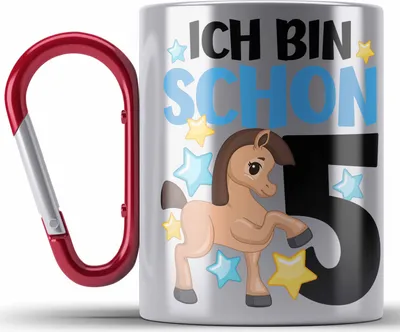Produktbild von Trendation - 5. Geburtstag Mädchen Edelstahl Tasse Karabiner Pferde Reiterin 5er Geburtstag Tochter Geschenkidee Kindergeburtstag 5 Jahre Alt (Rot)
