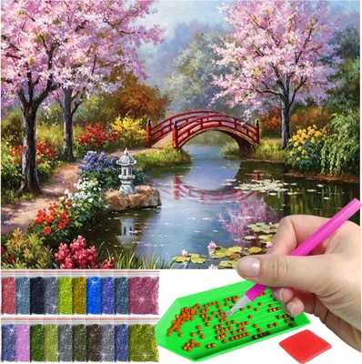 Zdjęcie produktu dla Haft diamentowy ARTULIO - Ogród z czerwonym mostem i kwitnącymi drzewami - 60 x 40 cm - Kwadratowe diamenty - Diamond painting, Kompletny zestaw: mozaika + akcesoria