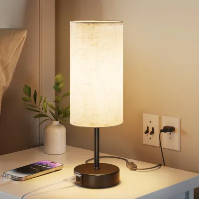 Obrázok produktu pre Nočná lampička s USB-A a USB-C nabíjacími portami, stolná lampa, 3 úrovne jasu