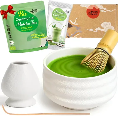 Immagine prodotto di Set cerimonia del tè matcha "Miyuki" con ciotola, frustino, supporto e matcha + latte al cocco – set elegante per amanti del matcha