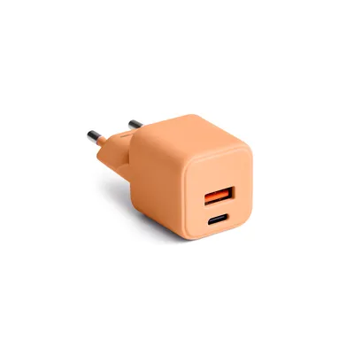 Immagine prodotto di Forever COLORUM, caricabatterie per telefoni cellulari per tutti gli iPhone, Xiaomi, Huawei, Motorola e Samsung, caricatore rapido + USB-A + USB-C PD 30W CLS30-AC-10 Peach