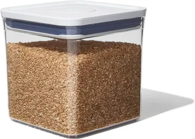 Image de Boîte de rangement OXO, 2,6 litres, forme carrée, modèle compact