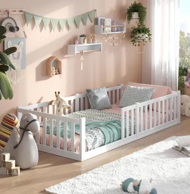 Produktbild von Alavya Home Bodenbett TITAN 80x160 Komplett-Set mit Kindermatratze COZY 80x160 cm Kaltschaum Massivholz Buche Rausfallschutz