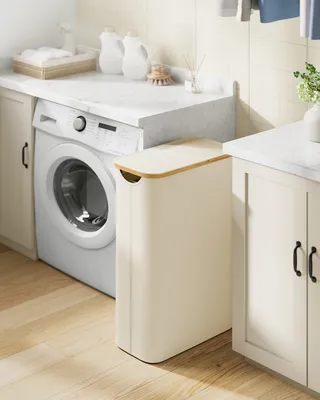 Produktbild von SONGMICS Wäschekorb mit Deckel, 65 L, herausnehmbarer Wäschesack,Griffe aus Bambus