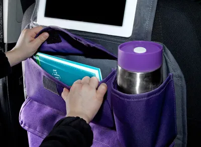 Imagen del producto de Organizador de viaje 2 en 1: Soporte para tablet, apto para coche y carrito