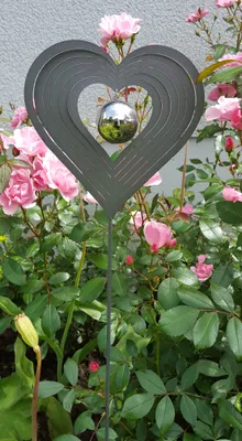Produktbild von Skulptur Love Herz 80 cm Edelstahl Beetstecker Gartenstecker