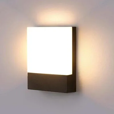 Immagine prodotto di Lampada da parete a LED da 18 W, IP65 impermeabile, per balconi, giardini, strade, garage, terrazze - Nero (bianco caldo)