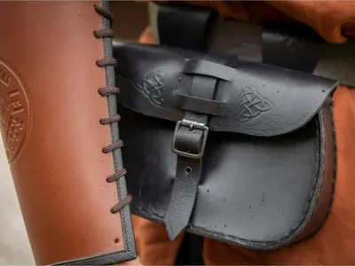 Produktbild von Leder Gürteltasche schwarz