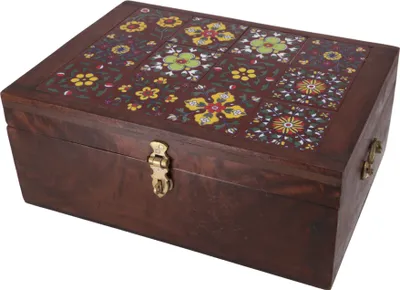 Produktbild von Rustikale Kleine Schatztruhe, Holzschachtel, Schmuckdose mit Eingelassenen Fliesen - Modell 2, Braun, 14*35*25 cm, Dosen, Boxen & Schatullen