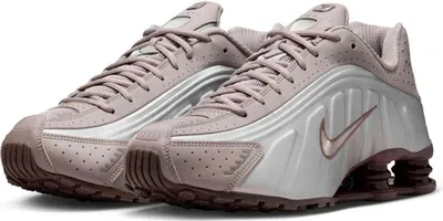 Immagine prodotto di Nike Sneakers HQ1988-200 in BROWN color size 38.5