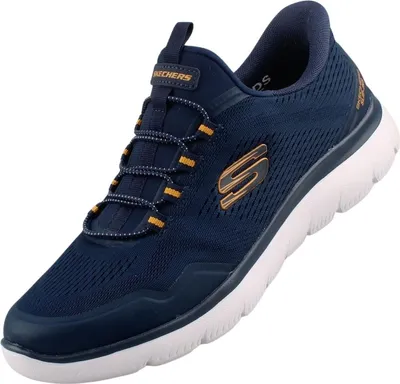 Auf dem Bild ist ein dunkelblauer Freizeitschuh abgebildet der von der Seite betrachtet wird. Der Schuh hat eine funktionale Form und zeigt sowohl ein schlichtes Design als auch eine dezente Textur.