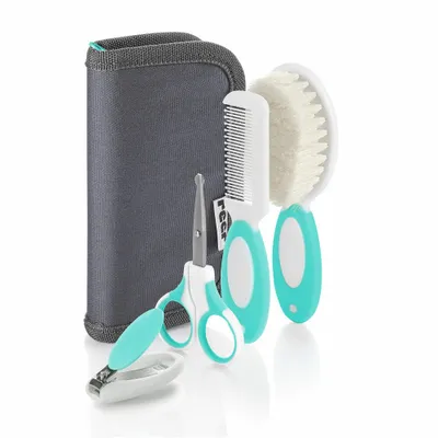 Immagine prodotto di reer BabyCare Pflegeset, 5-tlg., Nagelpflege, Nagelschere, Nagelknipser, Bürste, Kamm, 81021