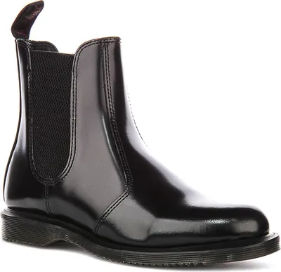 Produktbild von Dr Martens Flora In Black For Women – 6 UK - 39 EU - 8 US / Black