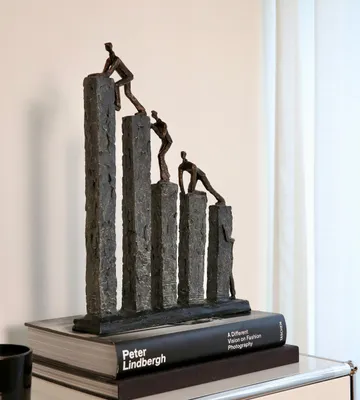 Produktbild von Casablanca Skulptur "Raise" H.43cm - Kunstfigur aus Kunstharz - Statue in grau - Kunstwerk - Sculptur - Monument - Kunst Figuren - Kunst Skulpturen