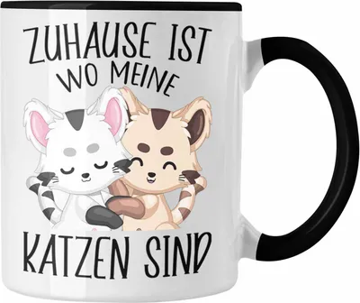 Produktbild von Trendation - Zuhause Ist Wo Meine Katzen Sind Tasse Geschenk Katzen Mama Lustig Kaffeetasse Spruch Becher (Schwarz)