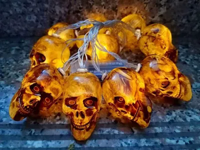 Produktbild von Halloweentotenkopf Schnur Lichter,1.5m 10 led Schnur Lichter, Halloween Dekoration Beleuchtung Batteriebetriebene Halloween Lampe für Deko Outdoor Indoor (Batterie nicht enthalten)